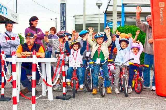 Bici in famiglia - Osnago 2012